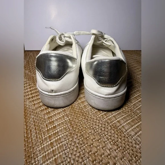 Santa Lolla Floater Lux White Sneakers,Tennis Shoes,Women's Size US 7 - Picture 11 of 11